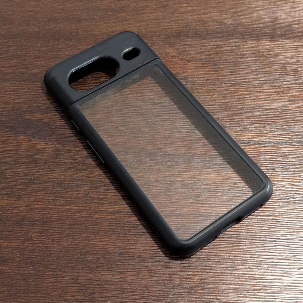 Spigen Ultra Hybrid Pixel 8 Phone Case